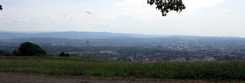 Blick vom Tüllinger Berg über Weil am Rhein nach Basel